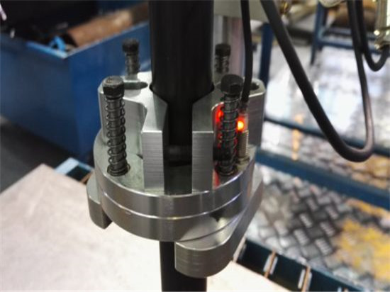 Màquina talladora de plaques metàl·liques de tall pesat / tallador de plasma CNC