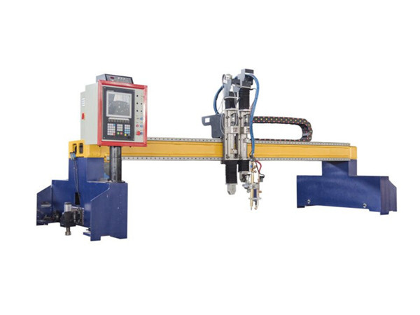 màquina talladora de plasma CNC barat amb màquina de tall THC / CNC / talladora de plasma placa d'acer d'1/2 / 3mm amb potència HUAYUAN