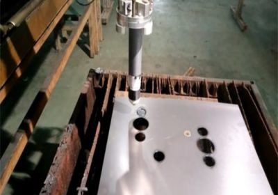 Taula d'aiguafort màquina de plasma per a làmines de ferro tallant materials metàl·lics com el ferro de coure d'acer inoxidable plaques de xapa de carboni