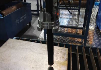 Placa de enrutador CNC per a tall de tub d'acer inoxidable