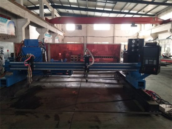 6090 màquina de tallar metalls de mida petita cnc preu en tallador de plàstic pakistaní CNC